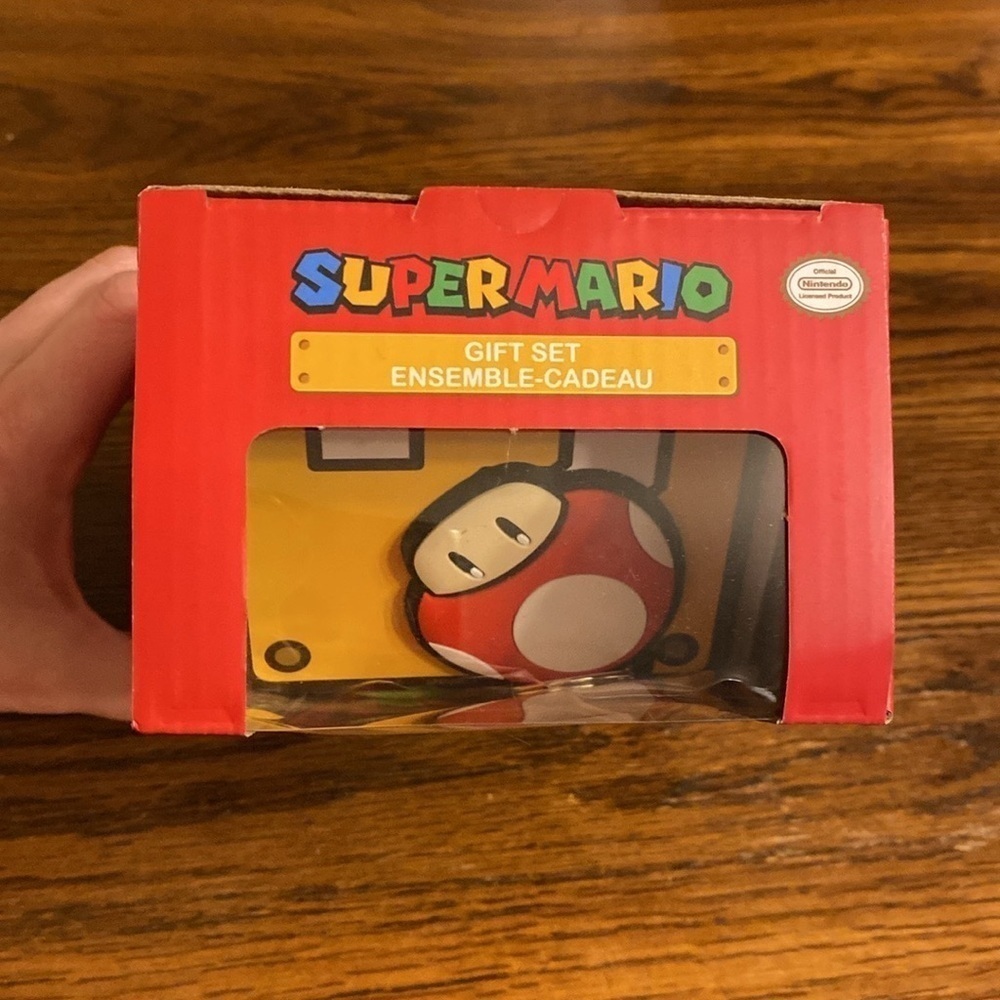 Nintendo Super Mario Yoshi Mug Question Block Coaster Keychain Set NIB - Picture 5 of 5